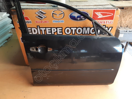 mazda 3 sağ ön kapı
