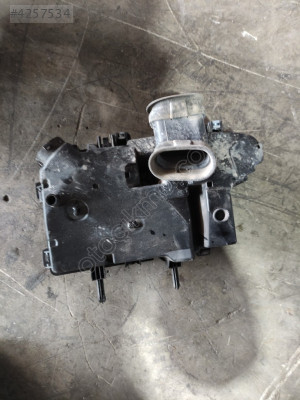 284B50405 R Megan 4 Sigorta kutusu