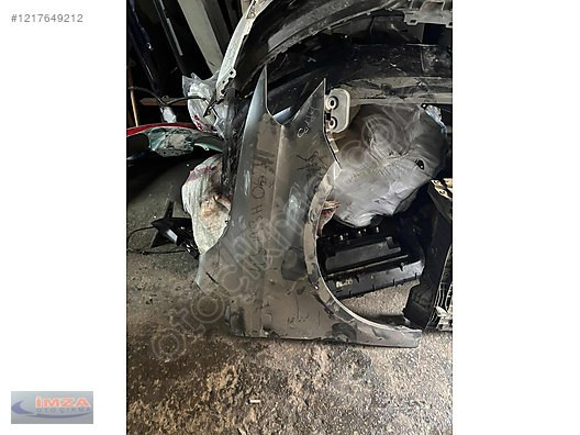 VW CADDY SAĞ ÖN ÇAMURLUK ORİJİNAL ÇIKMA