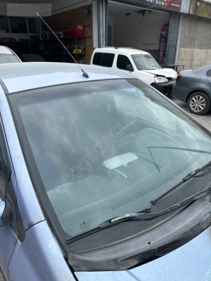 Hyundai getz ön cam çıkma orjinal
