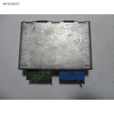 Bmw E32 E34 Kontrol Modülü 61.35-1379379