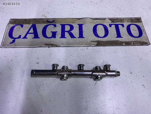 VOLKSWAGEN GOLF 1.0 TSİ YAKIT DAĞITICI 04C133320F ÇAĞRI OTO