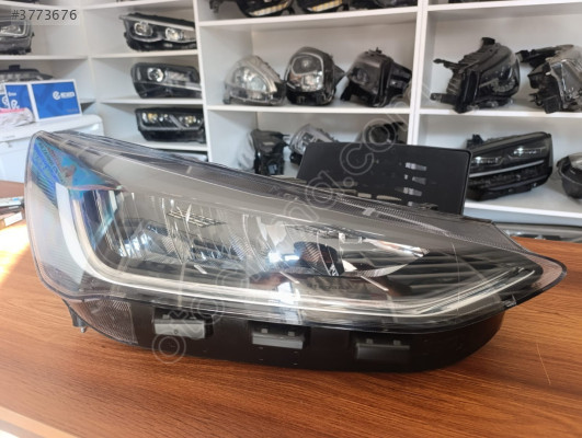 FORD FOCUS 4.5 SAĞ FAR LED ORJİNAL ÇIKMA