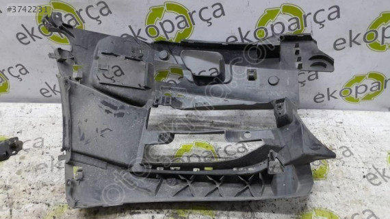 BMW 5  2017 2023 G30 LCI M ÖN TAMPON İÇ BRAKETİ SOL 51118064967