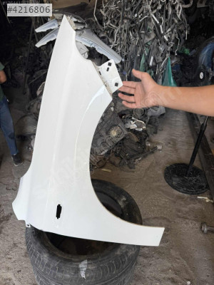 Egea sağ çamurluk boyasız