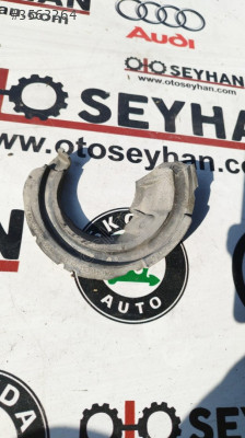 5Q0412545D Passat b8 helezon alt lastiği sağ sol uyumlu