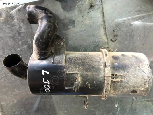 Mitsubishi L300 Hava Filtre Kutusu