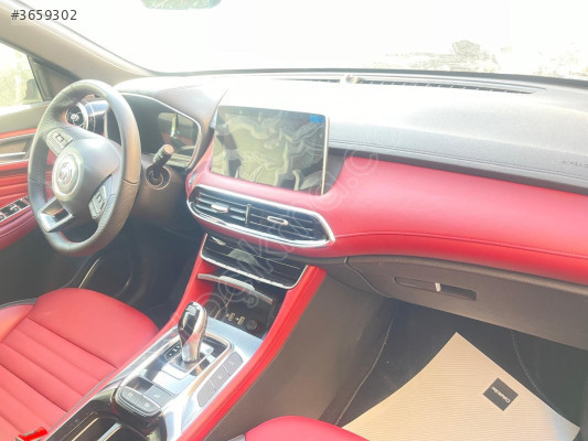 MG HS TORPİDO AİRBAG GÖĞÜS DOLU ARAÇ 2.314 KM