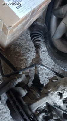 2001 polo sol ön aks çıkma