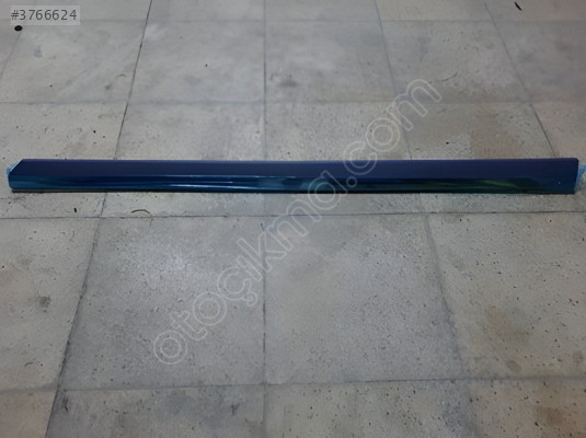 VW PASSAT B8 2015-2019 SOL ÖN KAPI BANDI KROMLU 3G0853331BGRU