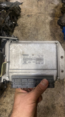 HYUNDAİ GETZ 1.5 MOTOR BEYNİ 0281014807