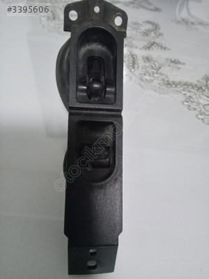 MAZDA 121 Cam Açma Düğmesi