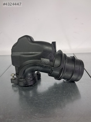 GOLF 7 TURBO BAGLANTI BORUSU 04L129656G