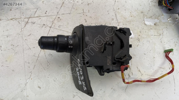 renault clio 3 2008 çıkma orjinal sinyal kolu (son fiyat)