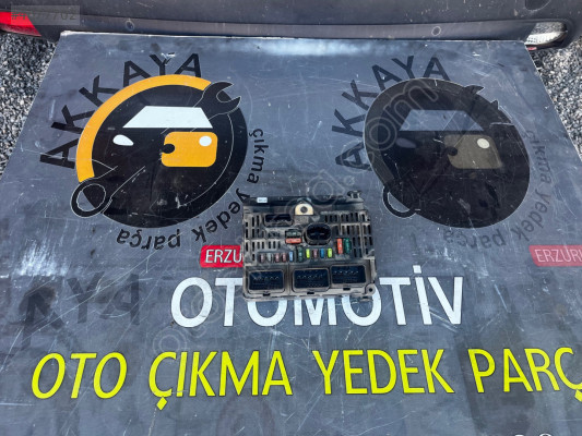 9661682980 / BSM-L11 Citroen C5 Sigorta Kutusu Orjinal Çıkma