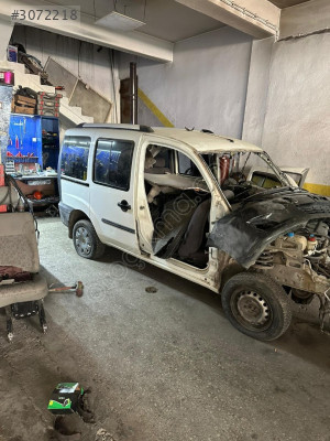 Sağ ön çamurluk 2004 doblo