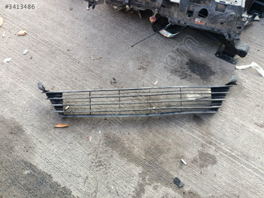 TOYOTA COROLLA 17-19 ÖN TAMPON ORTA IZGARA 53112-02690