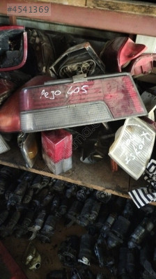 Peugeot 405 stop orj çıkma