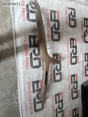 KİA SPORTAGE ORTA KONSOL KAPAGI 84784-F1AB0