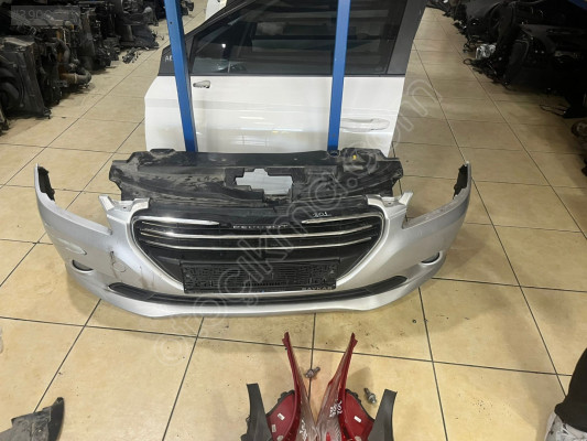 PEUGEOT 301 ÖN TAMPON