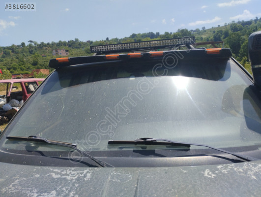 Grand Cherokee on çam