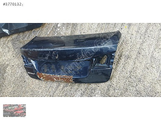 RENAULT LATİTUDE BAGAJ KAPAĞI