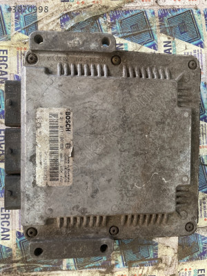 0281011106 Renault Master 2.2 Motor Beyni