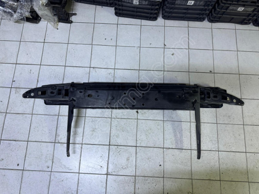 Vw Amarok Arka Tampon Demiri 2010-2020 2H5807305