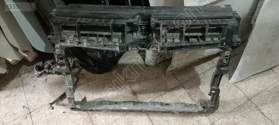 Volkswagen Tiguan ön panel