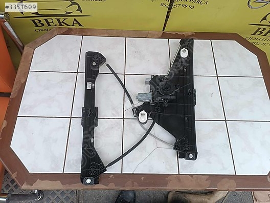 OPEL CORSA F SAĞ ÖN CAM KRİKOSU ÇIKMA ORJİNAL YEDEK PARÇA