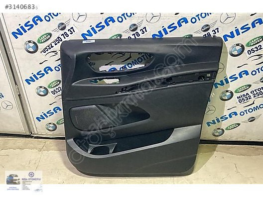 MERCEDES VİTO W447 SAĞ ÖN KAPI DÖŞEMESİ A4477207200