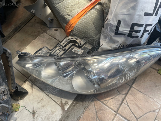 Peugeot 207 sol far lambası orijinal