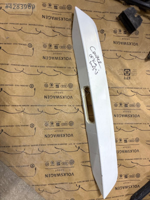 ET76 A43403 COUİRER ARKA BAGAJ KAPLAMASI