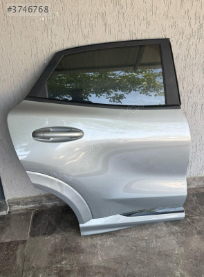 FORD PUMA ST LINE SAĞ ARKA KAPI ORJINAL HATASIZ ÇIKMA