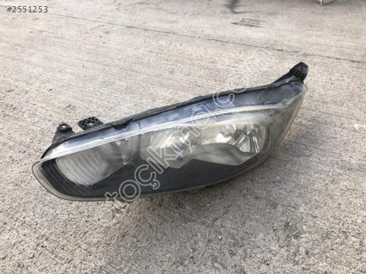 FORD FİESTA SOL FAR