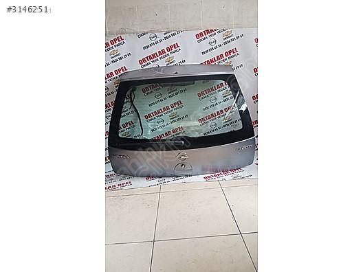 Opel Corsa C Arka Bagaj