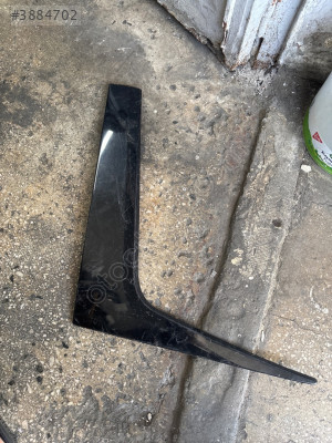Courier sağ ön kapı bakaliti