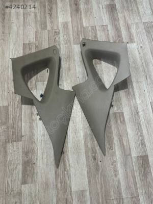 OPEL ASTRA J SAĞ SOL ARKA DİREK BAKALİTİ 322225228