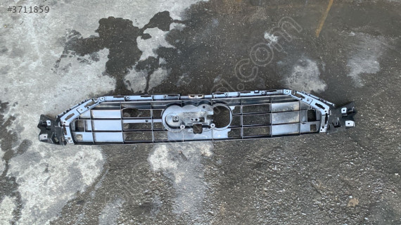 4K0807233 2019-2022 audi a6 ön panjur tutucu braket