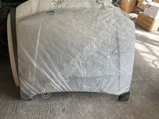 Hyundai accent orjinal çıkma motor kaputu