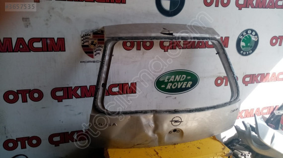 Opel corsa C bagaj kapagı