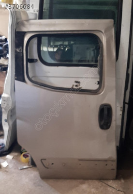 FİAT FİORİNO SAĞ SÜRGÜLÜ KAPI 8