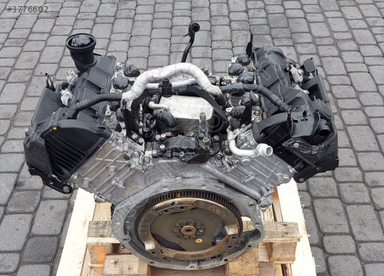 PORSCHE PANAMERA 3.0 DİZEL MOTOR HATASIZ