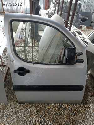 Fiat Doblo 2 Sağ Ön Kapı DOLU