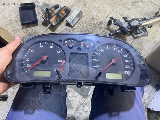 1999-03 VE GOLF 4 KM GÖSTERGE SAATİ 1.4 BENZİN ORJ ÇIKMA