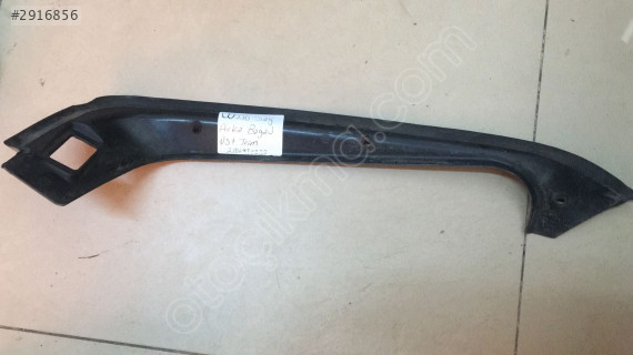 W210 SAĞ ARKA BAGAJ ÜST BAKALİT ORJ. 2106930233
