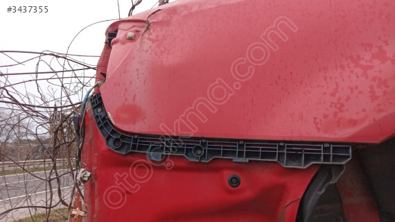 Suzuki sx4 sedan arka sağ tampon braket yedek parça