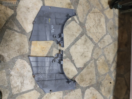 HYUNDAİ GETZ SAĞ SOL ÖN ALT KÖŞE PLASTİKLERİ