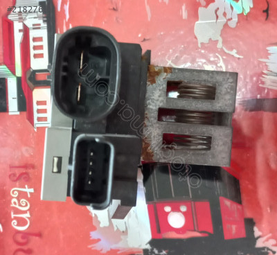 Renault Clio IV çıkma Fan Motor Rezistansı 255502585R