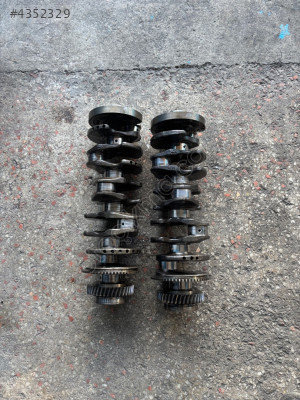 TRANSPORTER T5 2.5 TDİ ÇIKMA ORJİNAL STANDART KRANK